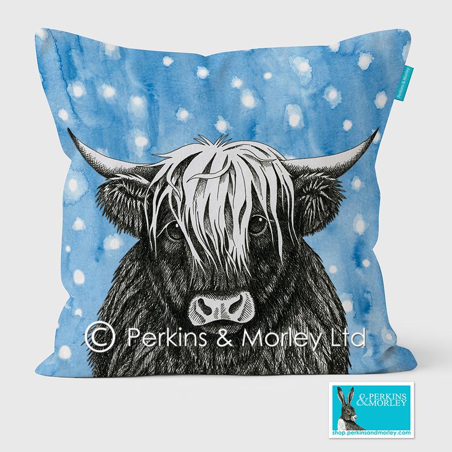 J2A13xmascush-Highland-Cow-blue-cushion-photo-square-web