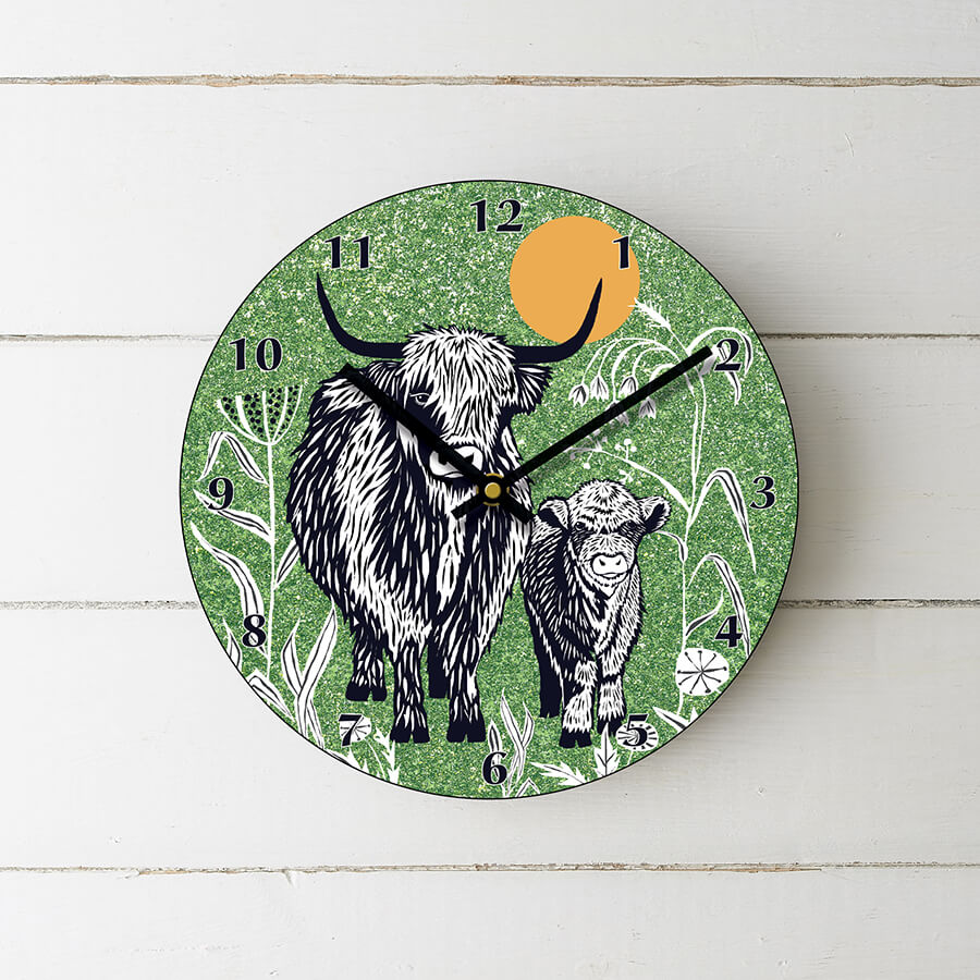 Wilder Highland Cow clock green