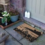 J2ONEWORLD4DMC Otter doormat 2 web